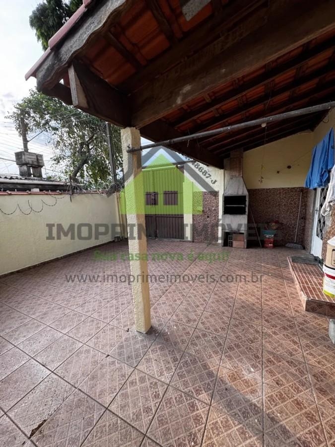 Casa, 4 quartos, 197 m² - Foto 1