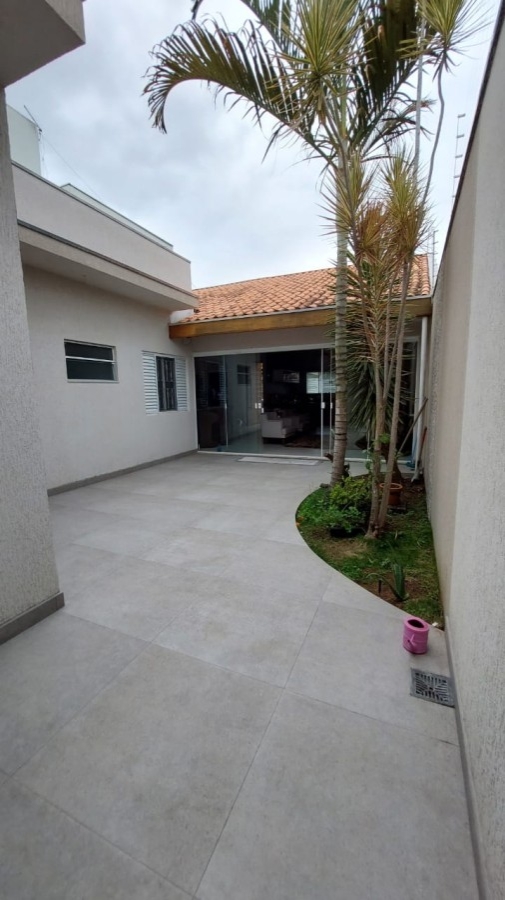 Casa, 3 quartos, 140 m² - Foto 1
