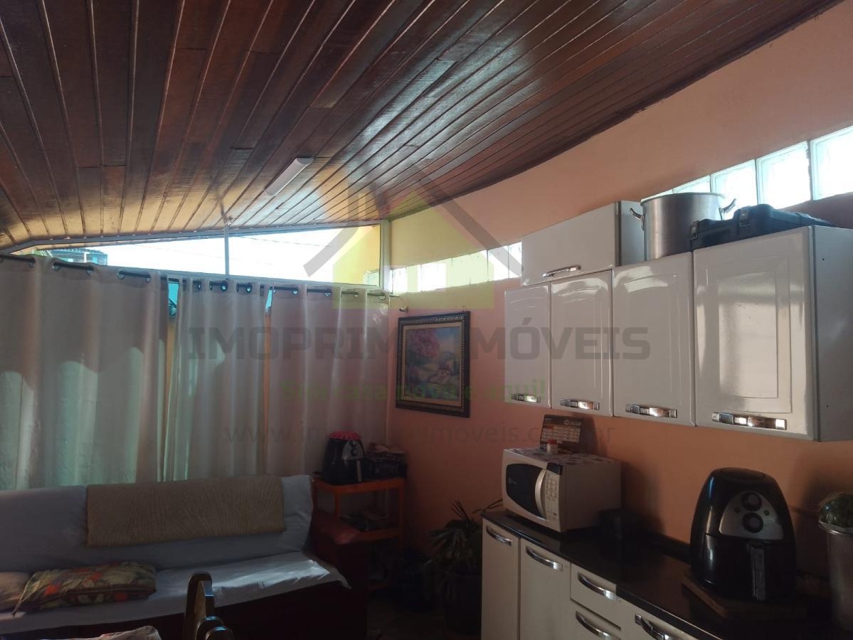 Casa à venda com 2 quartos, 178m² - Foto 8
