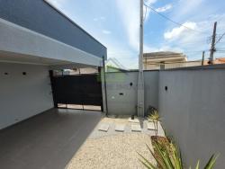 #10053 - Casa para Venda em Jacareí - SP