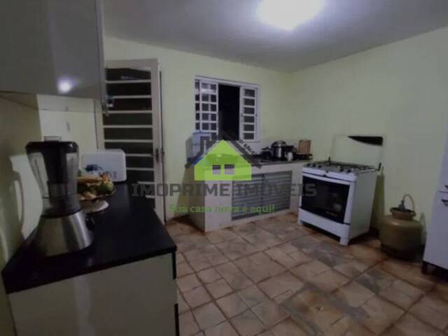 #243 - Casa para Venda em Jacareí - SP - 1