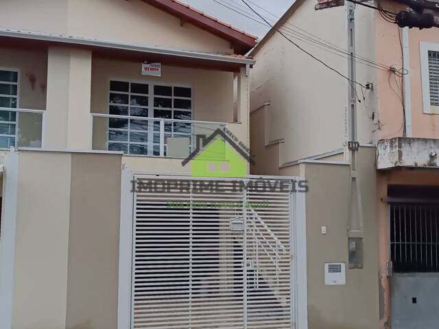 #349 - Casa para Venda em Jacareí - SP - 2