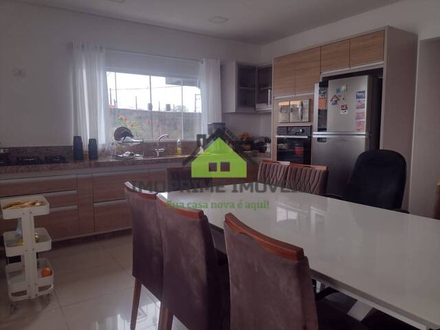 #393 - Casa para Venda em Jacareí - SP - 1