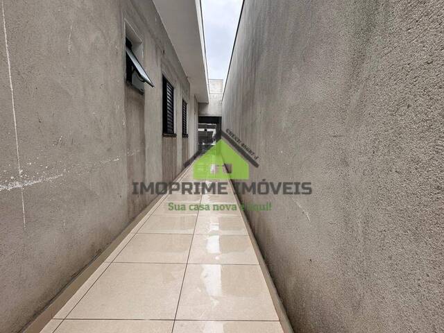 #435 - Casa para Venda em Jacareí - SP - 2