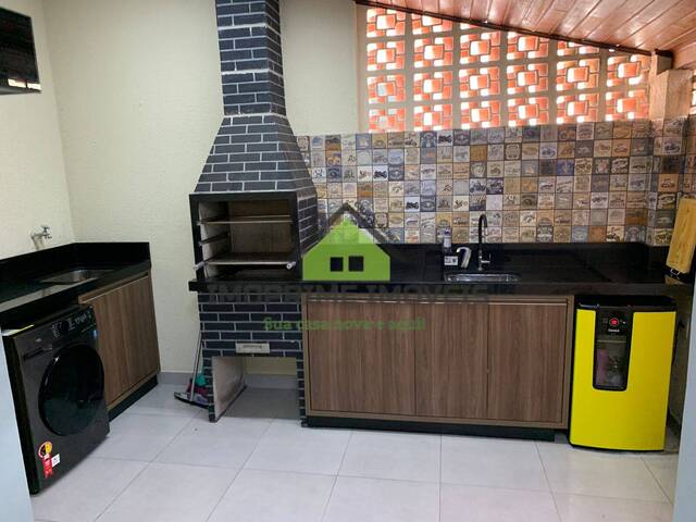 Casa para Venda em São José dos Campos - 3