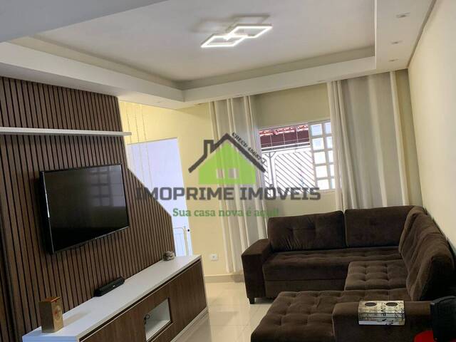 Casa para Venda em São José dos Campos - 2