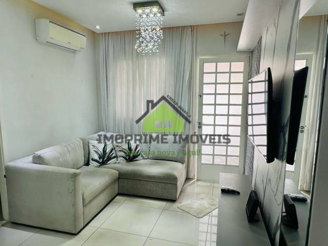 #557 - Casa em condomínio para Venda em Jacareí - SP - 2