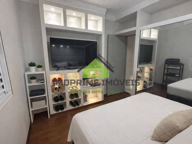 #558 - Casa em condomínio para Venda em Jacareí - SP