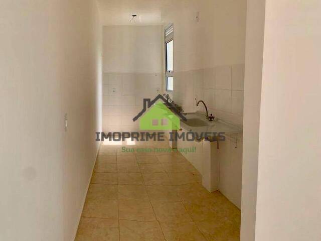 #586 - Apartamento para Venda em Jacareí - SP - 2