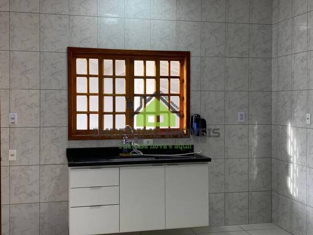 #592 - Casa para Venda em Jacareí - SP - 3
