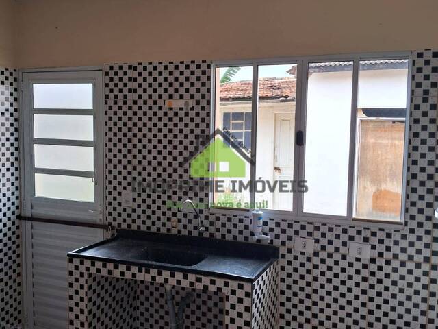 #620 - Casa para Venda em Jacareí - SP - 3