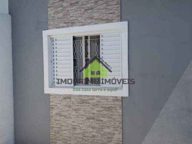 Casa para Venda em São José dos Campos - 3