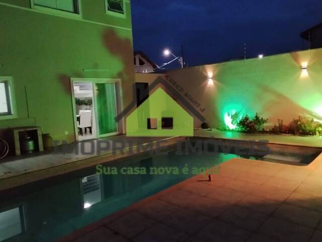 Venda em Loteamento Villa Branca - Jacareí