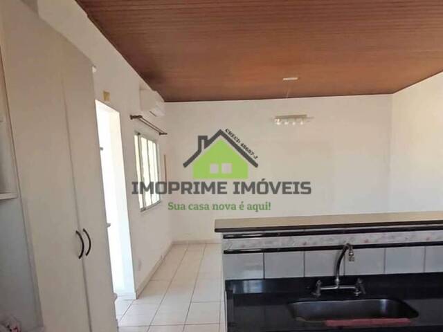 Casa para Venda em São José dos Campos - 2