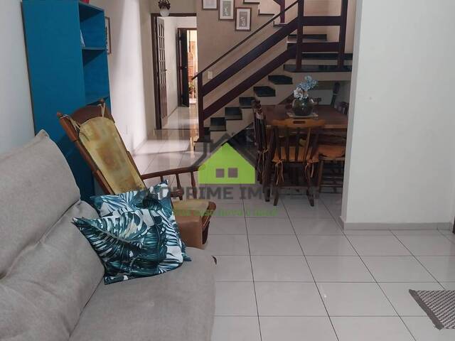 Casa para Venda em São José dos Campos - 4