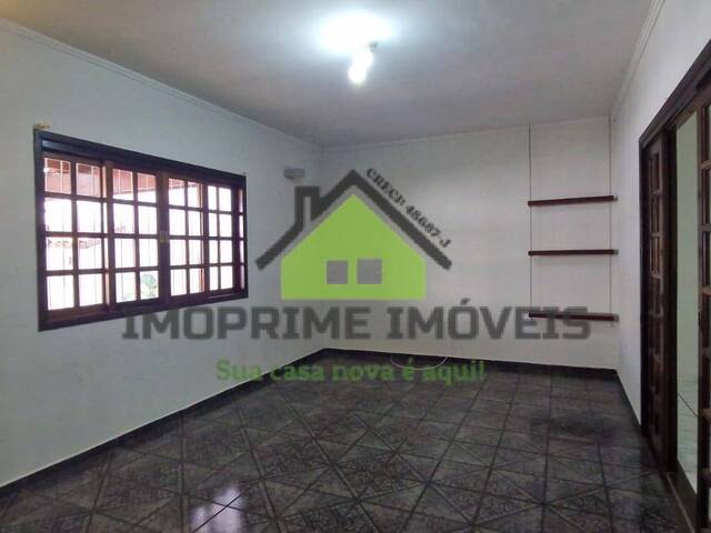 Casa para Venda em Jacareí - 4