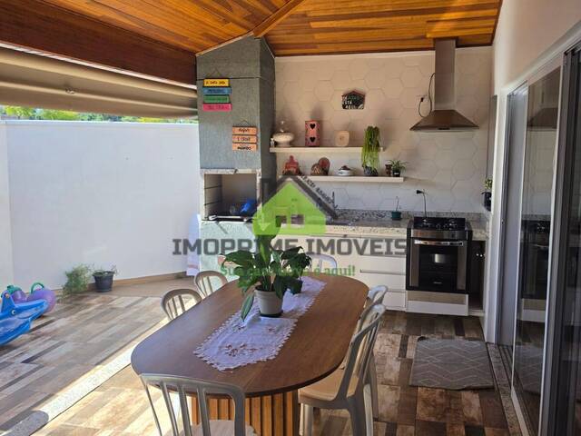 #715 - Casa em condomínio para Venda em Jacareí - SP - 2