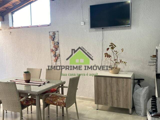 Casa em condomínio para Venda em Jacareí - 2