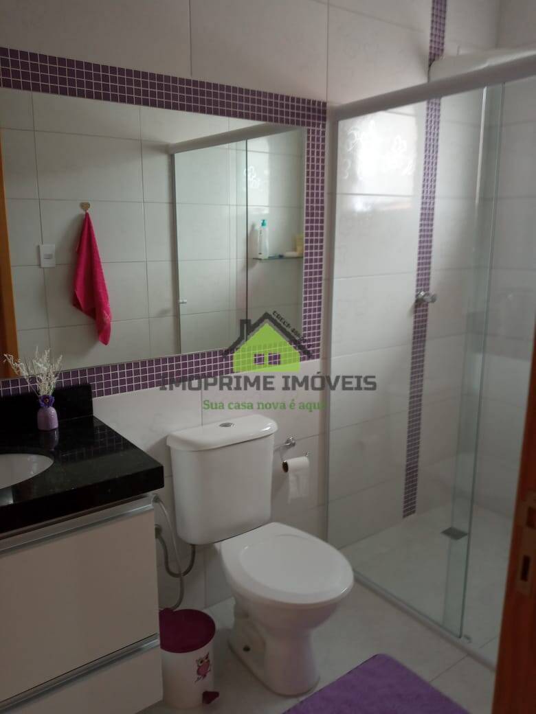 Casa à venda com 3 quartos, 180m² - Foto 4
