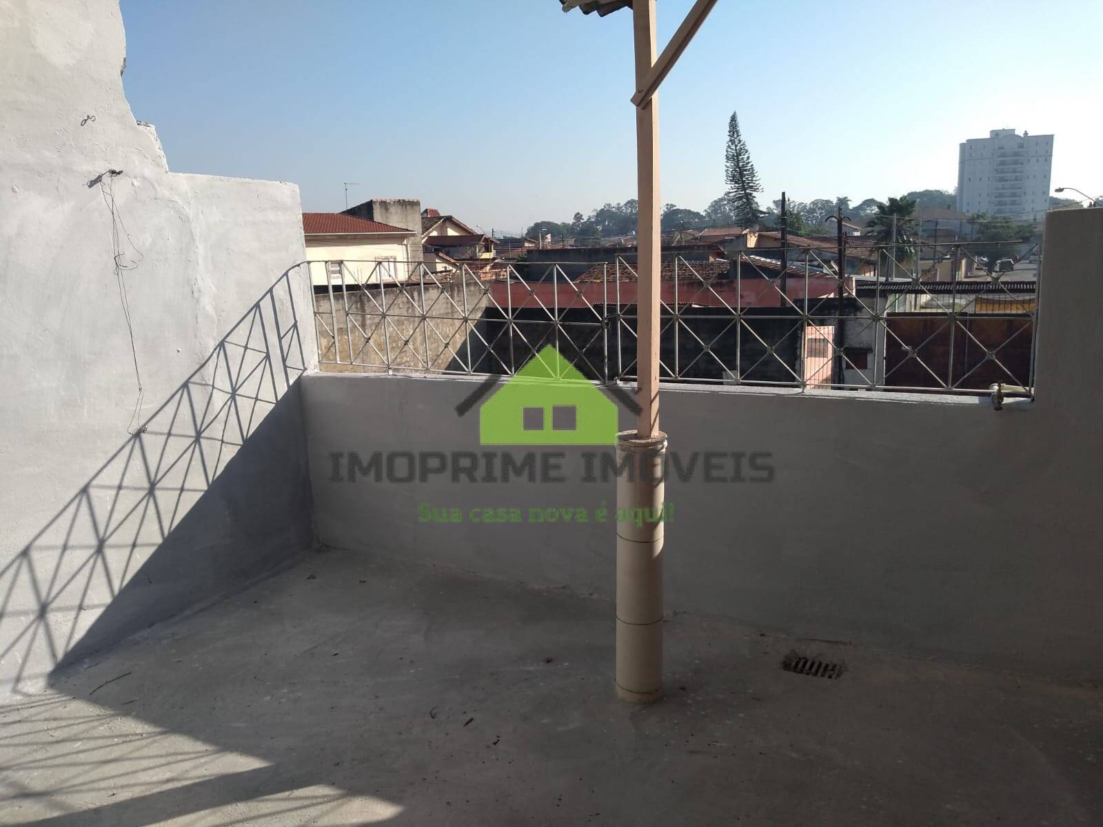 Casa à venda com 2 quartos, 80m² - Foto 18
