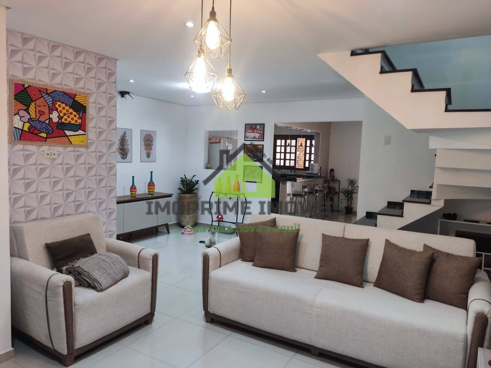 Casa, 3 quartos, 174 m² - Foto 1