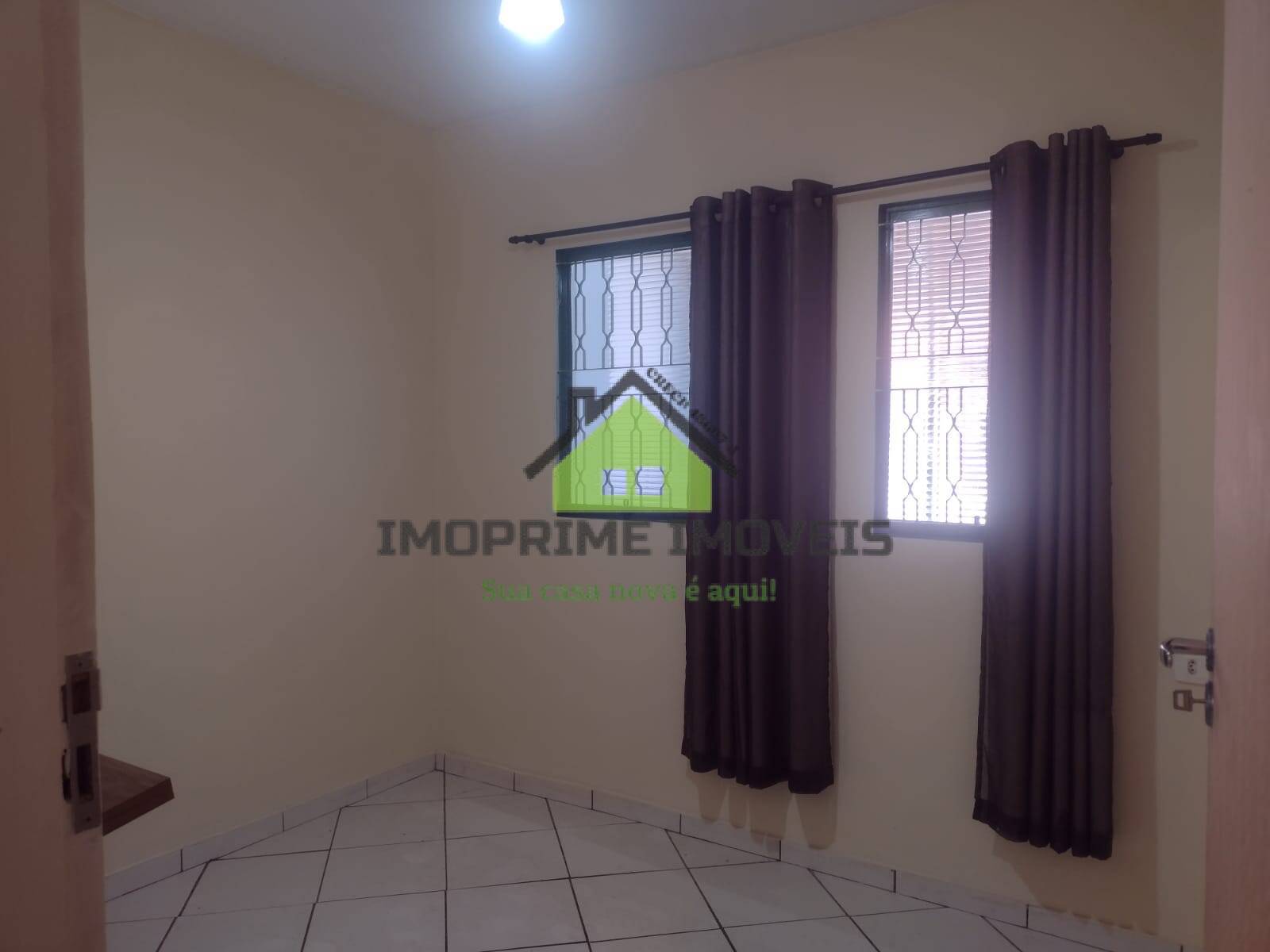 Casa, 3 quartos, 114 m² - Foto 2