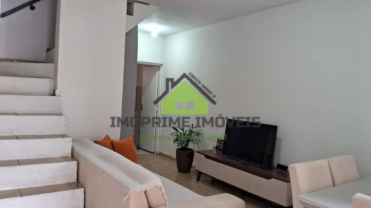 Casa, 2 quartos, 70 m² - Foto 1