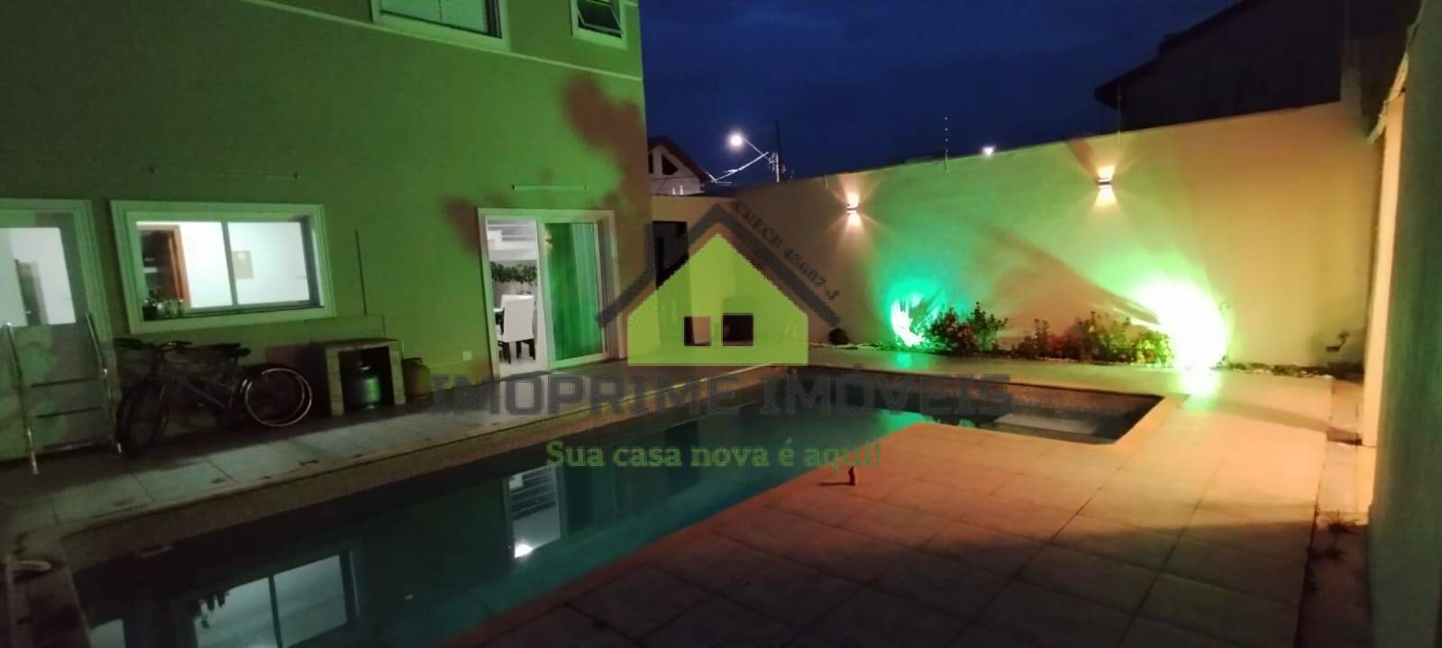 Casa, 3 quartos, 127 m² - Foto 1