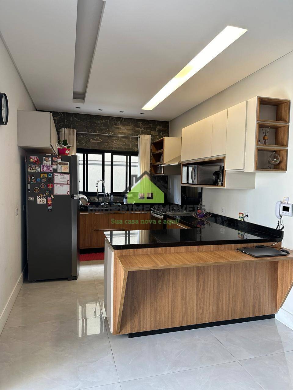 Casa, 4 quartos, 244 m² - Foto 2