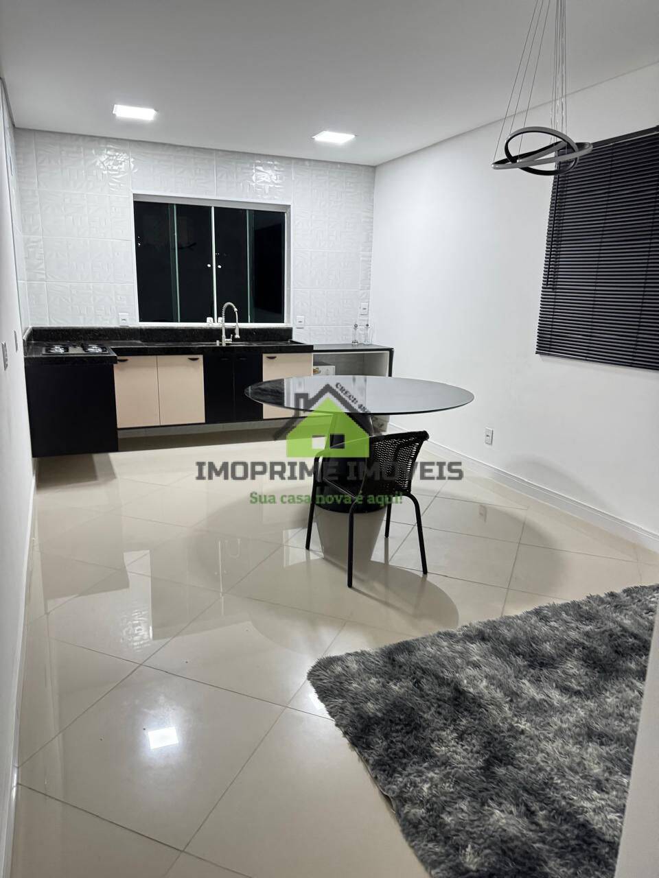 Casa, 3 quartos, 200 m² - Foto 2