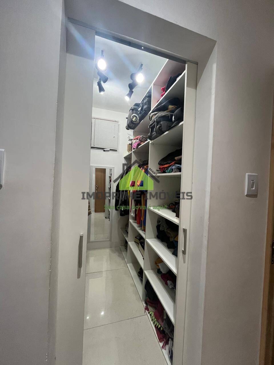 Casa, 3 quartos, 200 m² - Foto 6