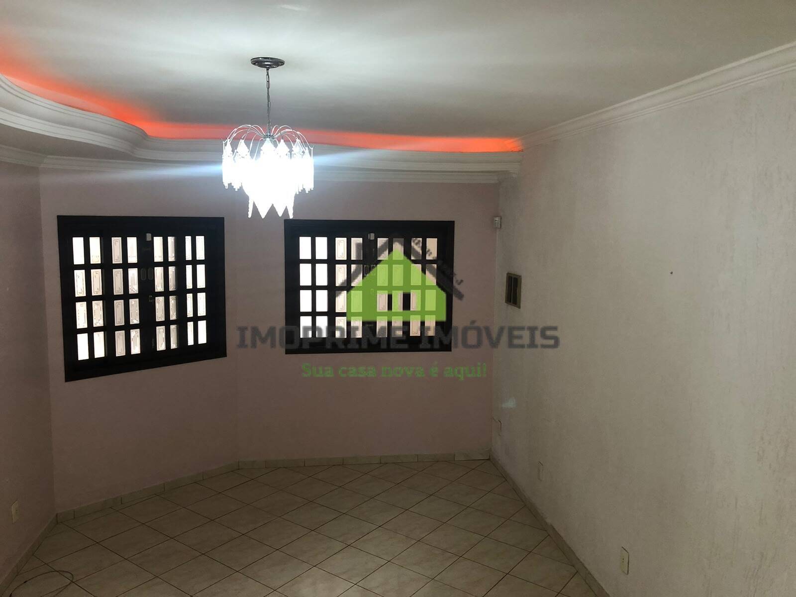 Casa, 4 quartos, 235 m² - Foto 4