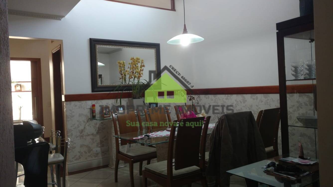 Casa, 4 quartos, 270 m² - Foto 13
